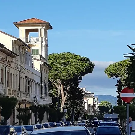 Apartment Acropolis Viareggio
