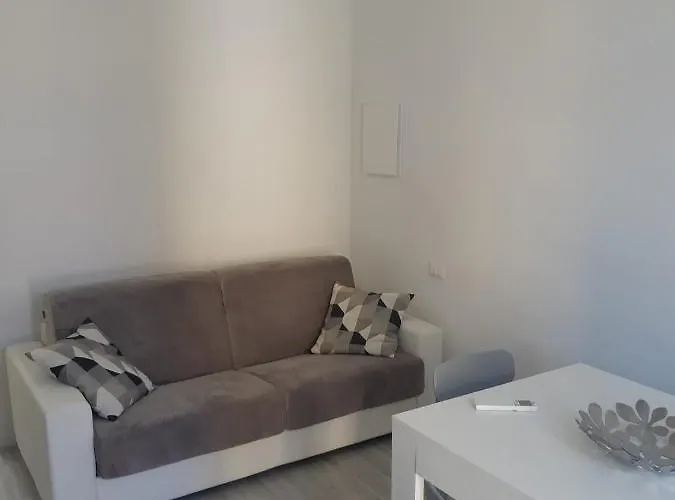 Апартаменти Acropolis